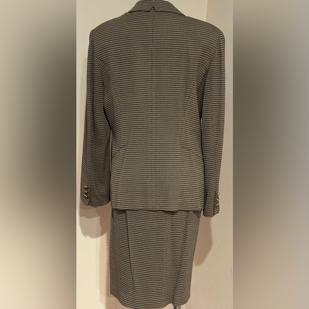 JULIANA COLLEZIONE Vintage Navy Blue & Beige Houndstooth Blazer Skirt Set Sz 10 - Picture 8 of 16